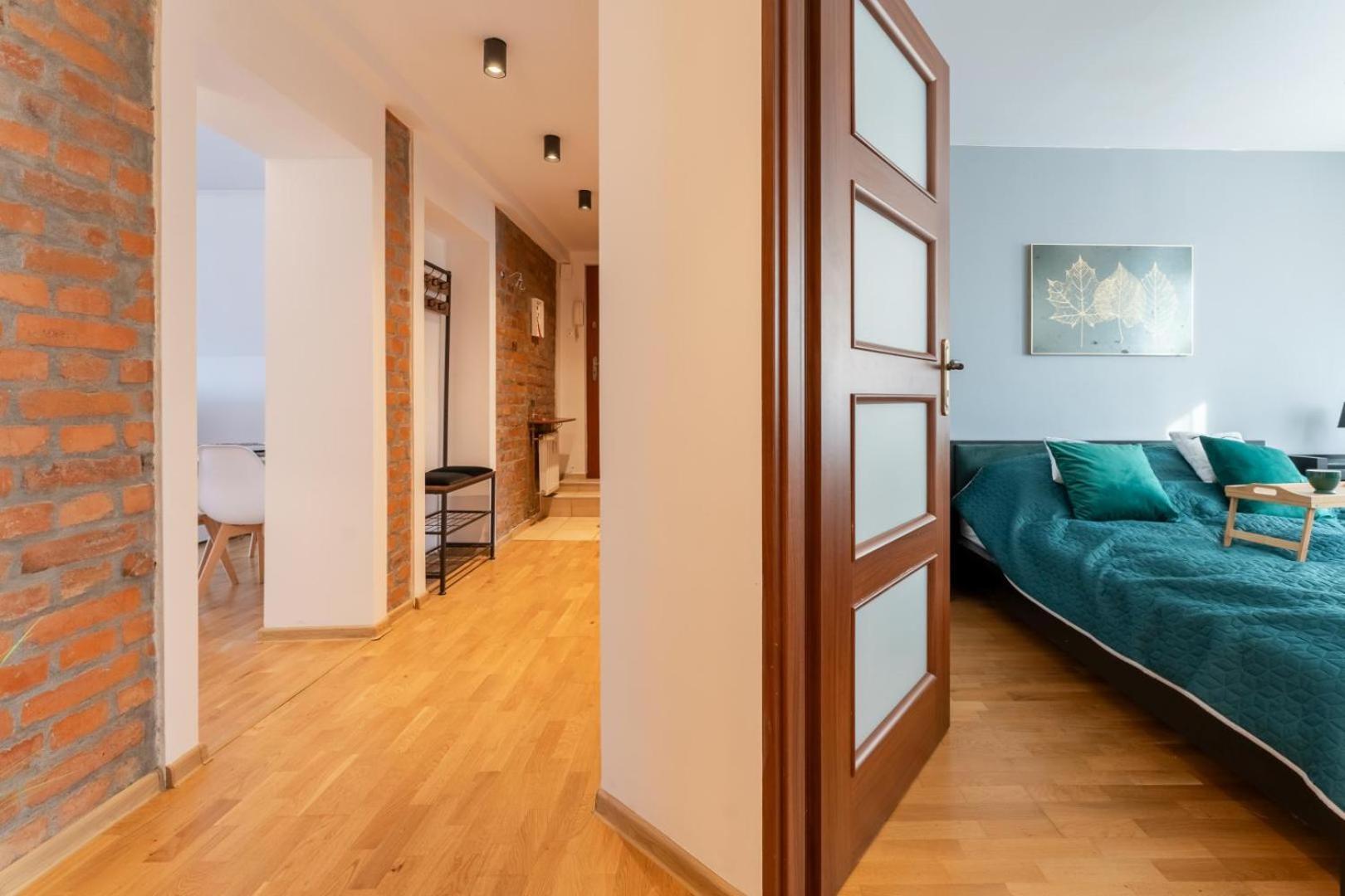 Apartament Ratuszlove - 2 Osobne Sypialnie, Z Widokiem Na Ratusz - By Spaceapart Jelenia Góra Екстериор снимка